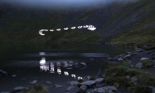 ΝΕΥΡΟΕΠΙΣΤΗΜΟΝΕΣ ΑΝΑΚΑΛΥΨΑΝ ΕΝΑ ΤΡΑΓΟΥΔΙ ΠΟΥ ΜΕΙΩΝΕΙ ΤΟ ΑΓΧΟΣ ΚΑΤΑ 65% (ΑΚΟΥΣΤΕ)